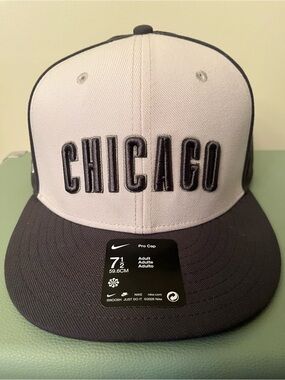 Nike Chicago Cubs Dri-Fit True Fitted Hat